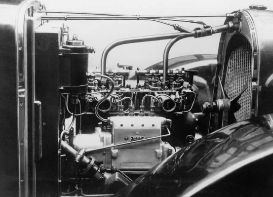 bosch-experimental-diesel-injection-pump-tried-out-in-an-automobile bosch-experimental-diesel-injection-pump-tried-out-in-an-automobile