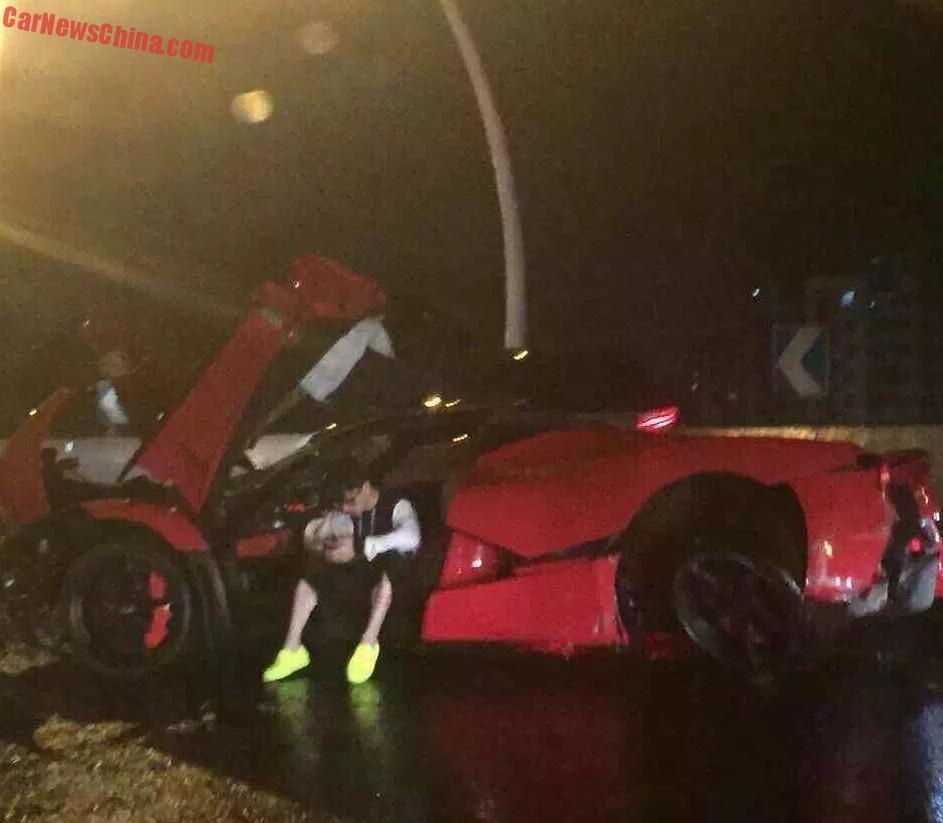 Σκόνη και θρύψαλα έγινε μία ακόμη LaFerrari  