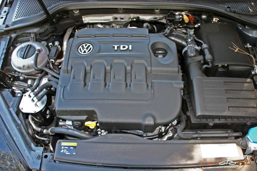 VW Golf 1.6 TDI DSG Edition 40 [test drive] 