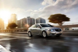 2012-buick-regal-eassist_02