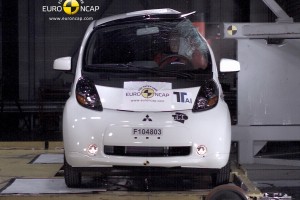 mitsubishi_i-miev_crash-test-euro-ncap-1