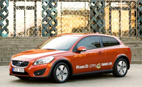 16-volvo-c30-16-drive_5 16-volvo-c30-16-drive_5