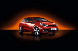 kia_rio_2011_interiors_24_resize