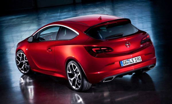 opel-astra-opc-2012-2