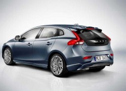 volvo-v40-2013-1