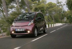 mitsubishi-i-miev_2012-2