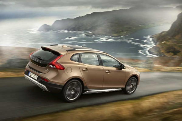 volvo-v40-cross-country-9