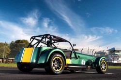 caterham-7-superlight-r600-2013-3