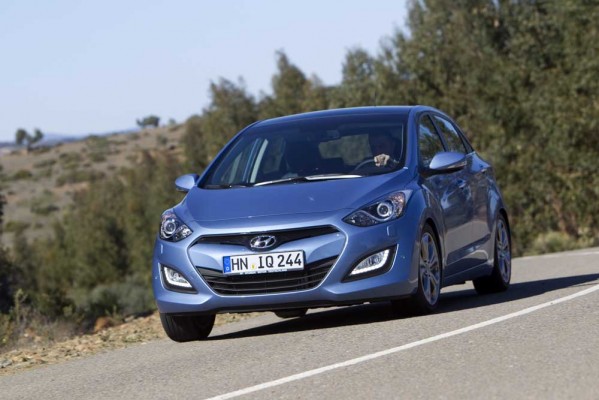 hyundai-i30-2012-caroto-test-gr-17