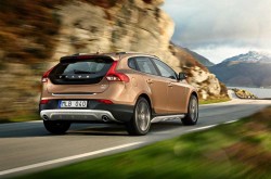 Volvo-V40_Cross_Country_2013_gr times (2)