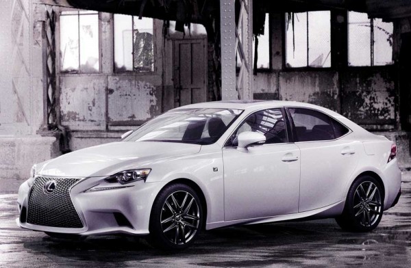 lexus-is_2014_detroit-12