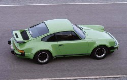 1975-Porsche-911-Turbo