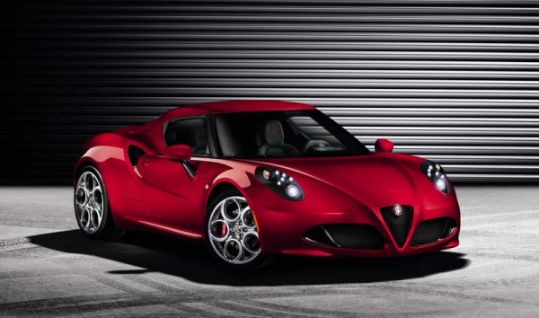 Alfa Romeo 4C Production Model Geneva (2)