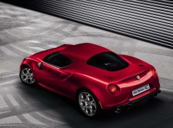 Alfa Romeo 4C Production Model Geneva (3)