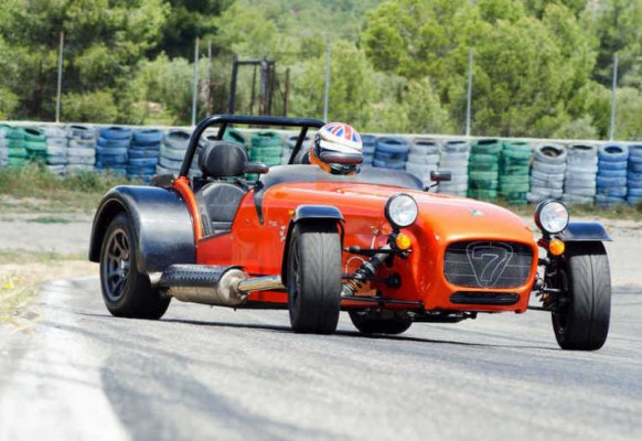 CATERHAM-SEVEN-485-1