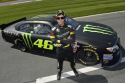 Valentino-Rossi-NASCAR-test drive (1)