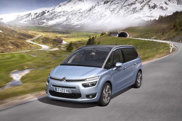 Citroen-Grand-C4-Picasso-2013 (15)