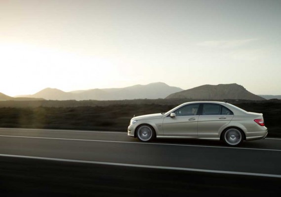 Mercedes-Benz-C-Class_2012_1000r