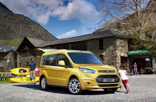 Geneva-New-Ford-Tourneo-Connect-01
