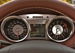 Mercedes-Benz-SLS_AMG_GT_2013_1000ad (13)