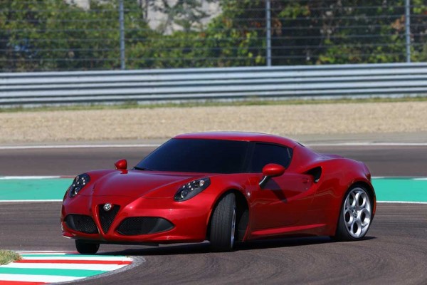 Alfa-Romeo-4C_new_photos (17)