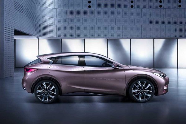 Infiniti Q30 Concept Frankfurt (1)