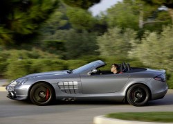 Mercedes-Benz-SLR_McLaren_Roadster_722_S_2009_1000