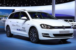 VW-GOLF-TGI-2