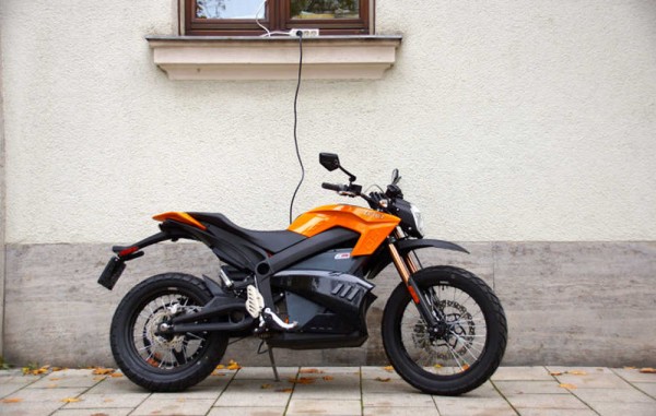 ZERO-DS-HLEKTRIKH-MOTO-8