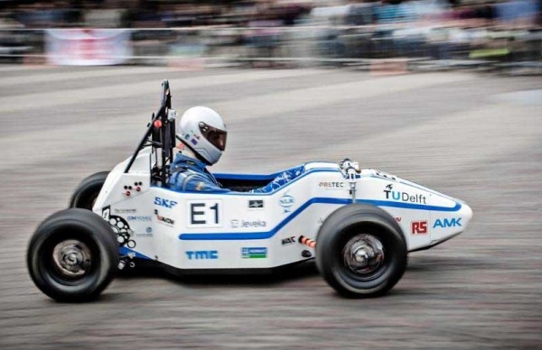 new ev rekord 0-100 in 2,25 sec (1)