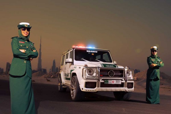 Brabus B63S-700 Widestar Dubai Police Car (5)