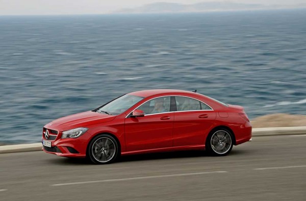 Mercedes-Benz CLA 200 7G-DCT caroto test 2013 (2)