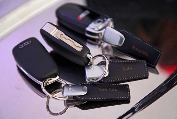 Real Madrid players receive yearly Audis (1)