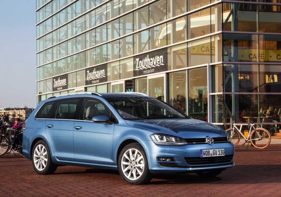 Volkswagen-Golf_Variant_2014_1000 (1)