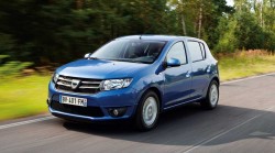 Dacia-Sandero_2013_128