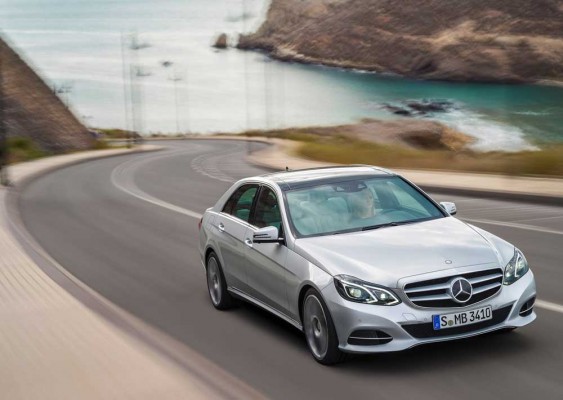 Mercedes-Benz-E 250 CGI_caroto_test 2013 (7)