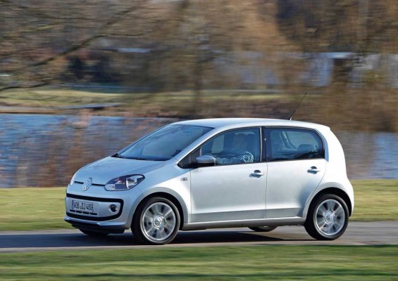 Volkswagen-Up_4-door_2013_ASG-gearbox-caroto-test (4)
