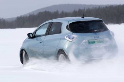 ESSAIS GRAND FROID RENAULT ZOE (B10)