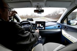 Renault-Next-Two-Autonomous-Vehicle (3)