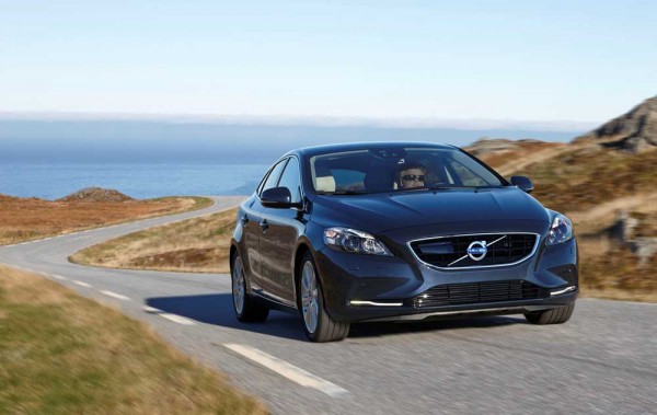 Volvo-V40-933