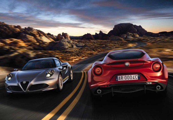 Alfa_Romeo-4C_2014_1000_3453