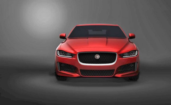 Jaguar-XE-series-01