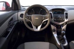 Chevrolet-Cruze-4-door-100 PS (3)