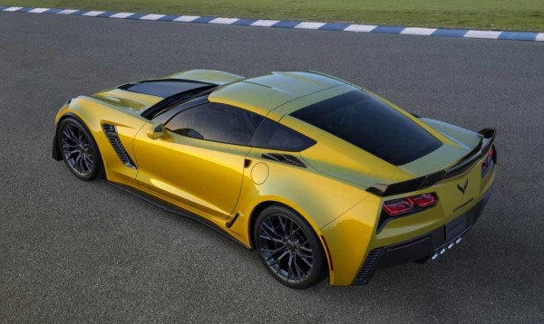First 2015 Corvette Z06 Coupe auctioned off for $1 million  (1)