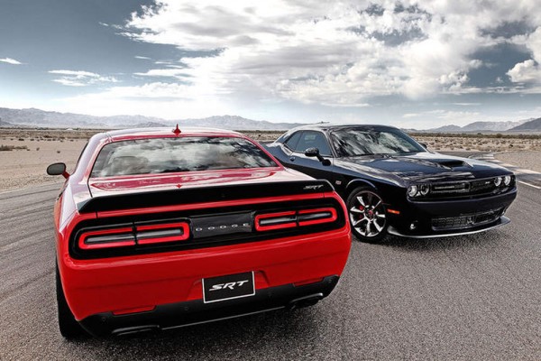 Dodge-Challenger-SRT-Hellcat-4