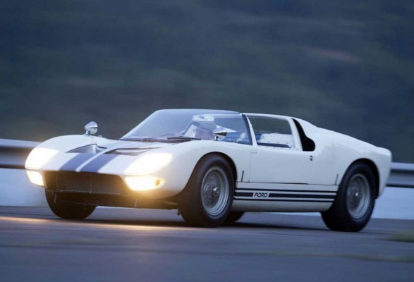 Ford GT40 Roadster Prototype chassis GT-108 (1)