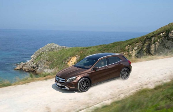 Mercedes-Benz-GLA-200-CDI-caroto-test-drive-2014 (9)