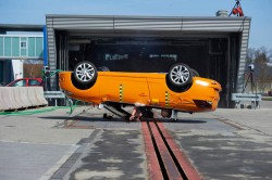 CRASH-TEST-CABRIO-2-RENAULT-MEGANE-CC