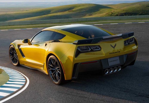 Chevrolet-Corvette_Z06_2014