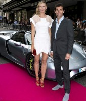 SHARAPOWA-PORSCHE-918-HYBRID-3